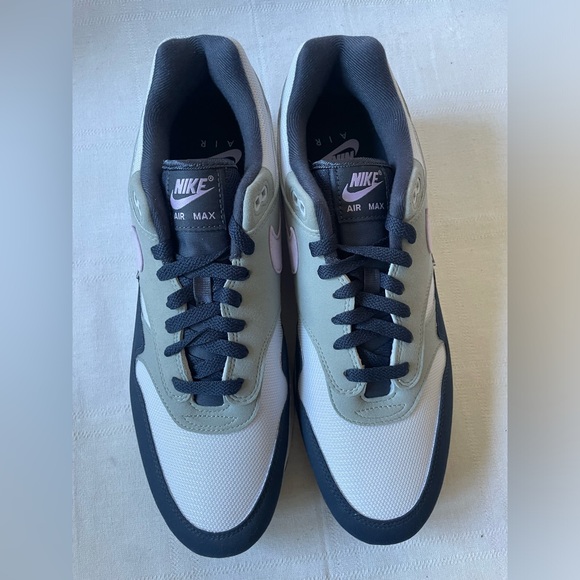 Nike Air Max 1 Grey Lilac Bloom Purple Shoes Sneakers Men’s Size 13 FD9082-001 - Picture 2 of 8